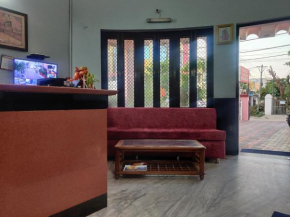 Hotel Aarjee Crescent Jaipur
